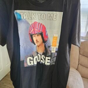 Mens‎ medium graphic tshirt talk to me goose